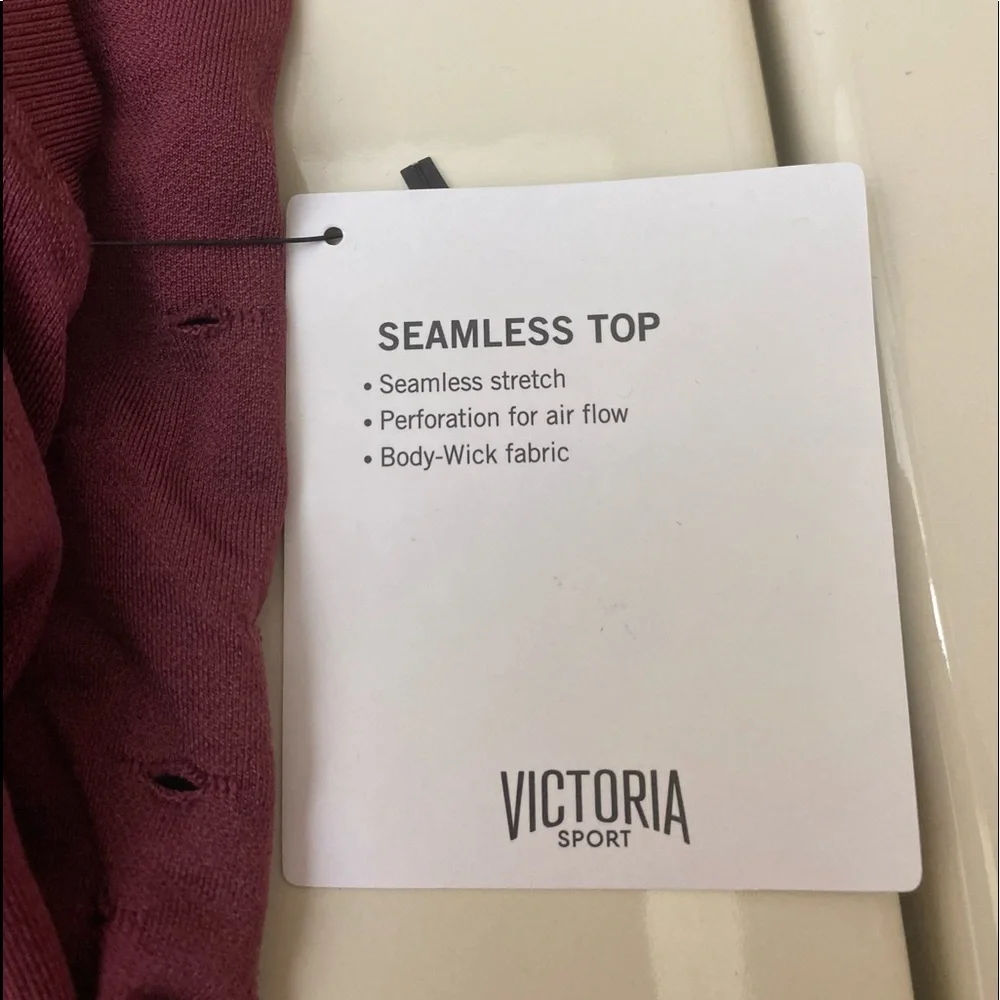 Victoria Sport Seamless Top Size Medium NWT - Picture 3 of 7
